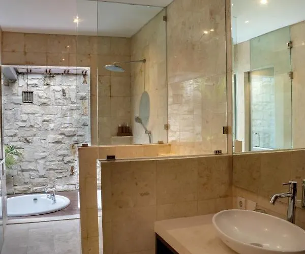 Sanata Luxury Hotel Canggu